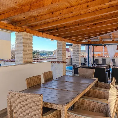 Gorgeous In Posedarje