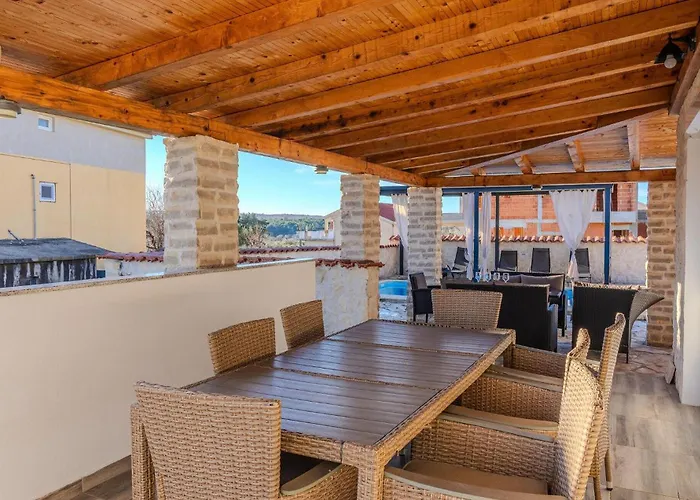 Gorgeous In Posedarje