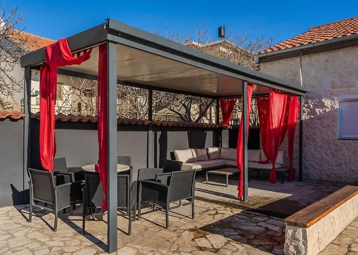 Gorgeous In Prázdninový dům *